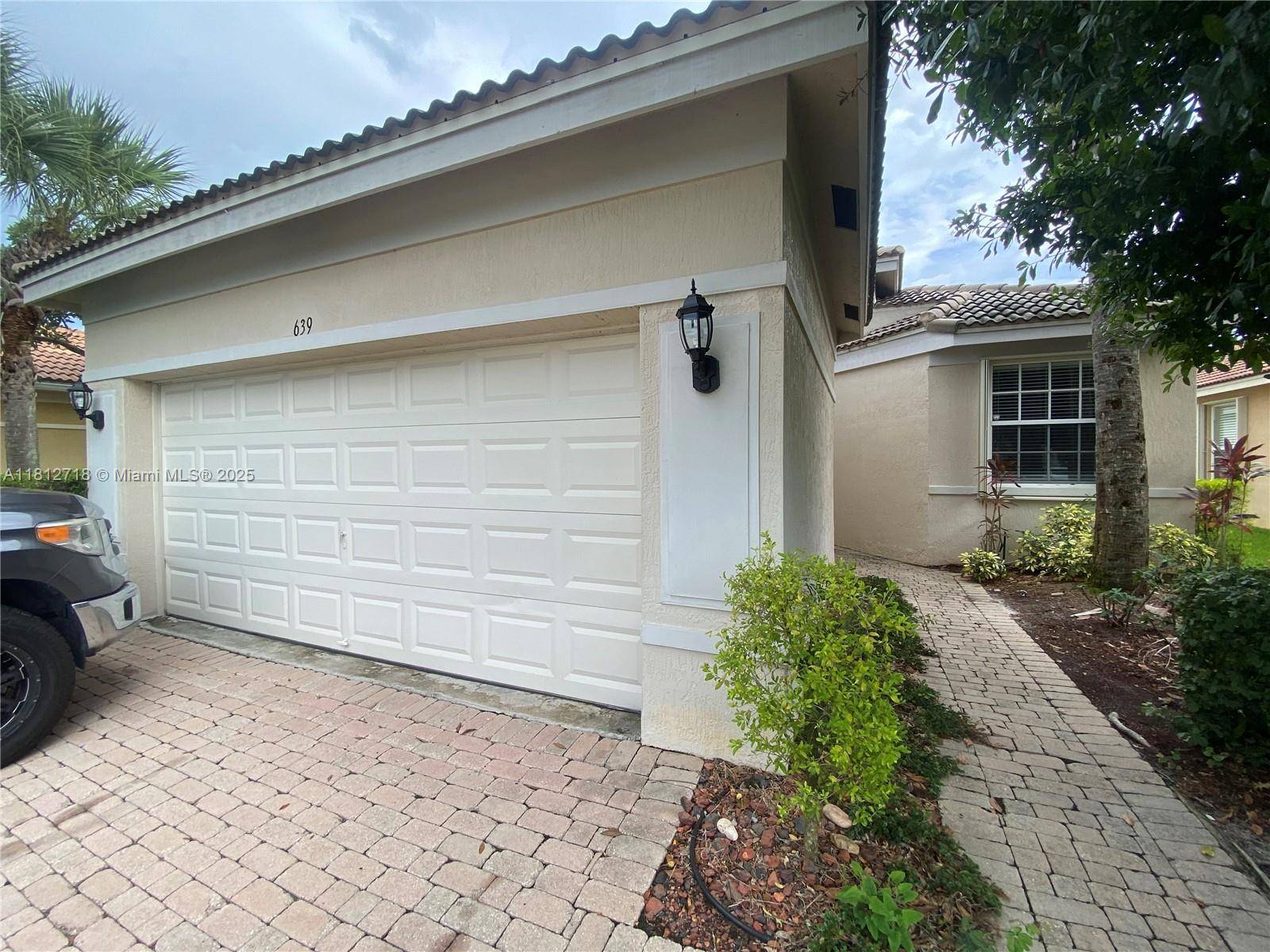 Port St Lucie, FL 34983,639 NW Stanford Ln #639