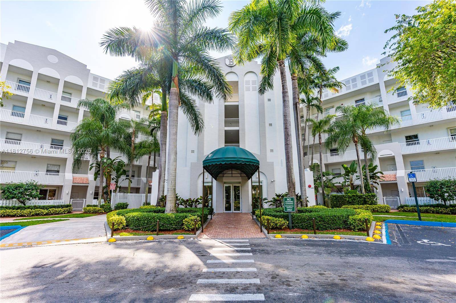 Doral, FL 33178,10750 NW 66th St #408