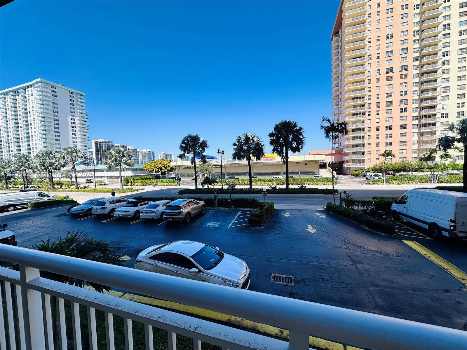 Sunny Isles Beach, FL 33160,250 174th St #115