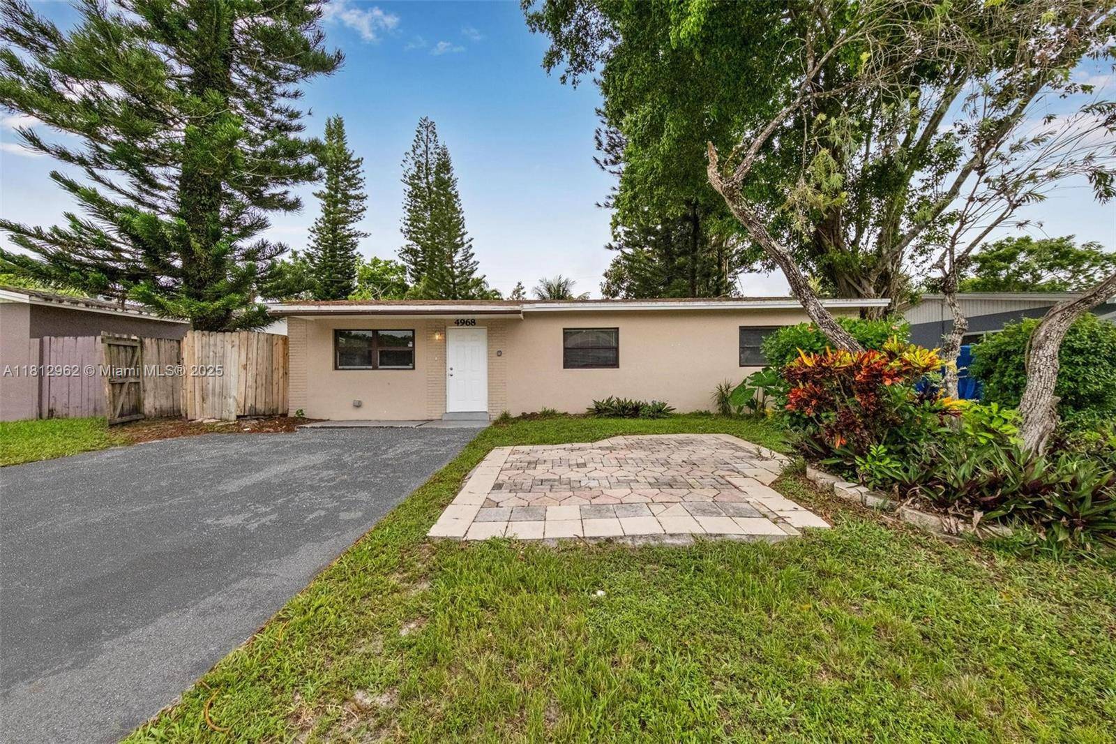 Margate, FL 33068,4968 SW 5th St
