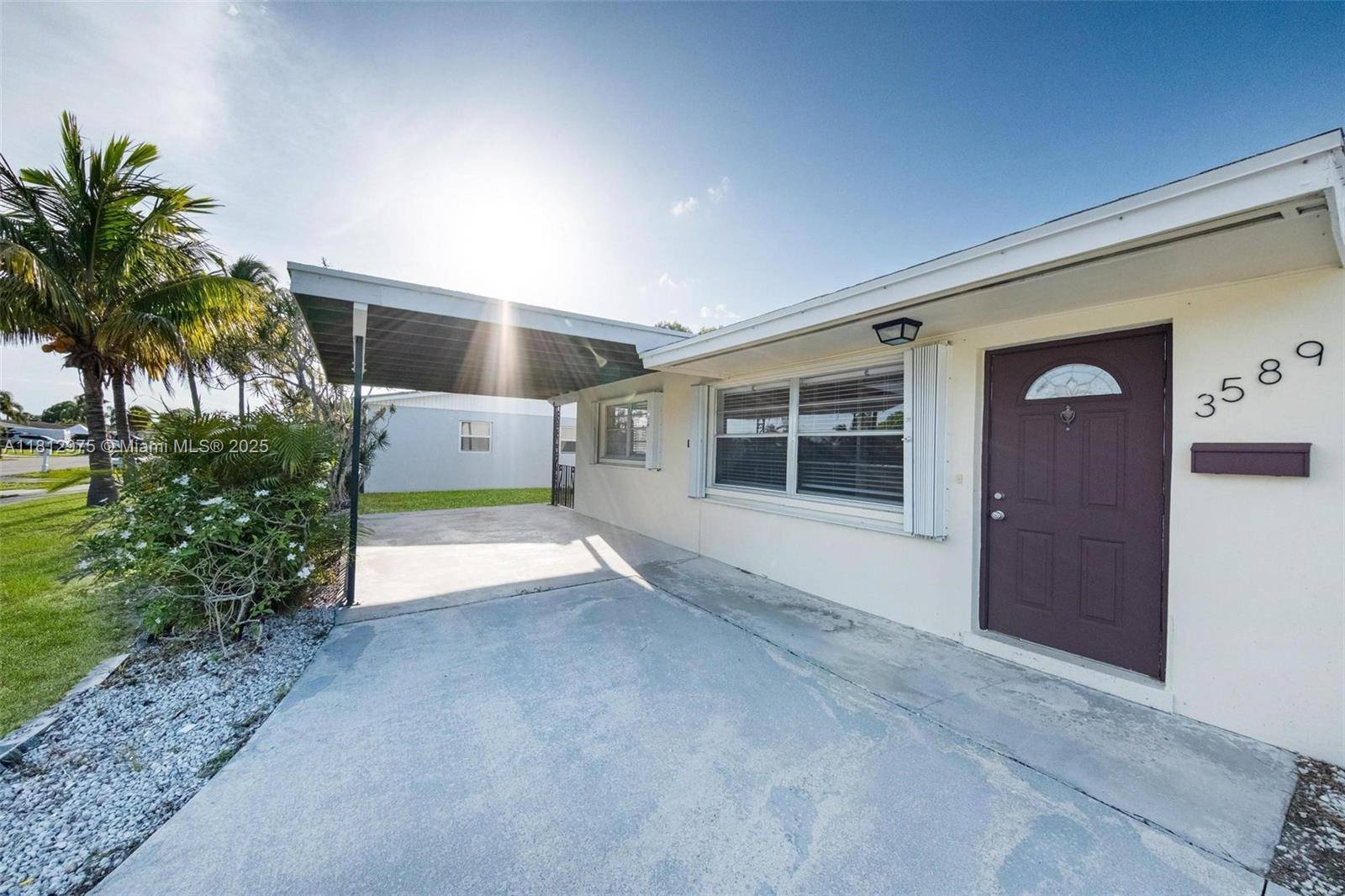 Palm Beach Gardens, FL 33410,3589 Island Rd