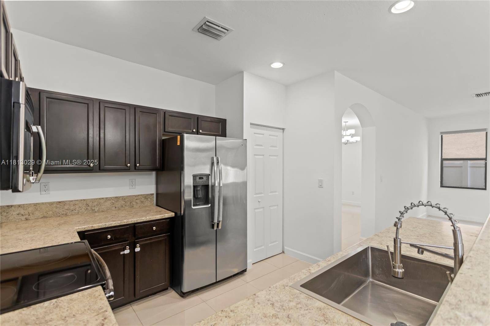 Hialeah, FL 33018,3502 W 86th Ter
