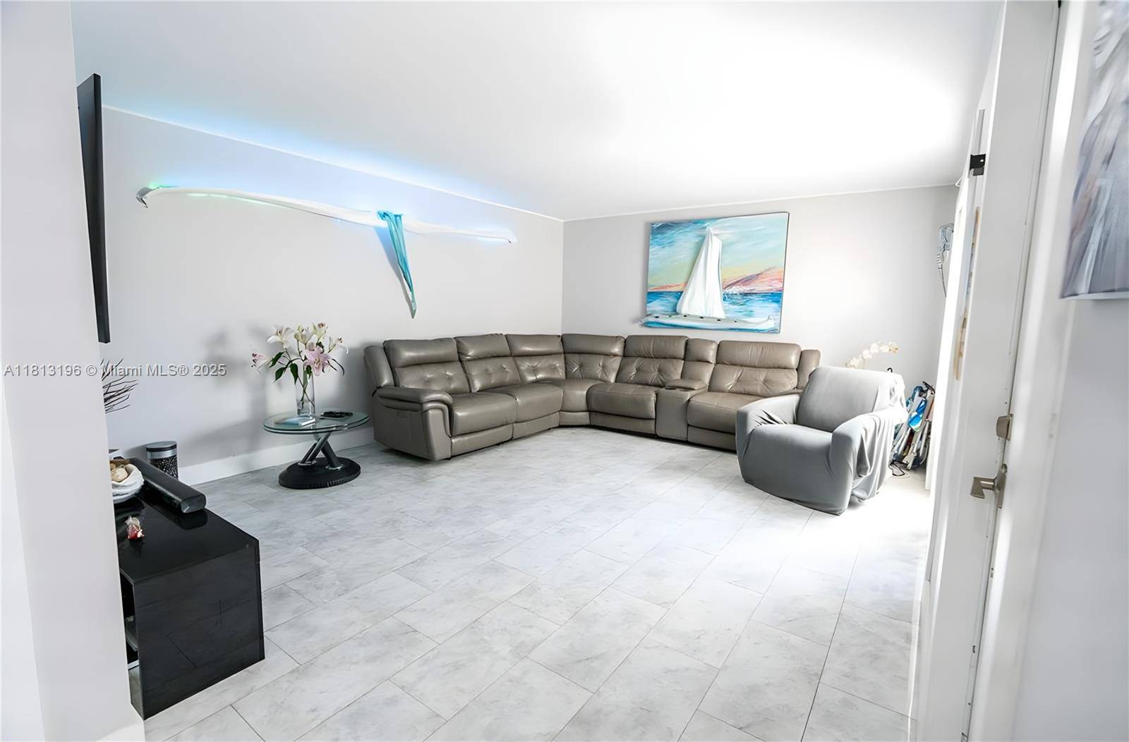 Boca Raton, FL 33432,1251 S Federal Hwy #1140