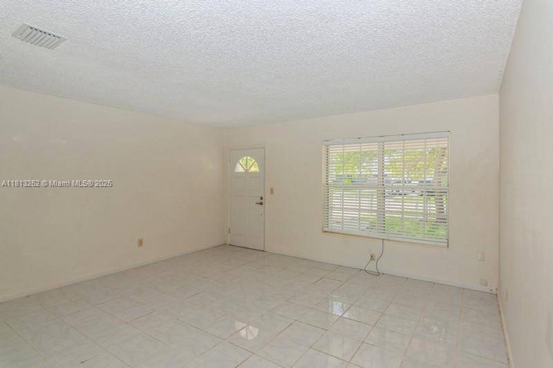 Cutler Bay, FL 33157,19810 Eagle Nest Rd
