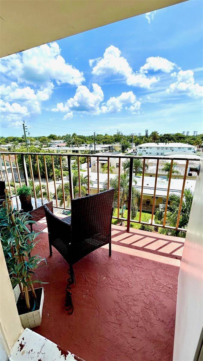 Hollywood, FL 33020,Address not disclosed