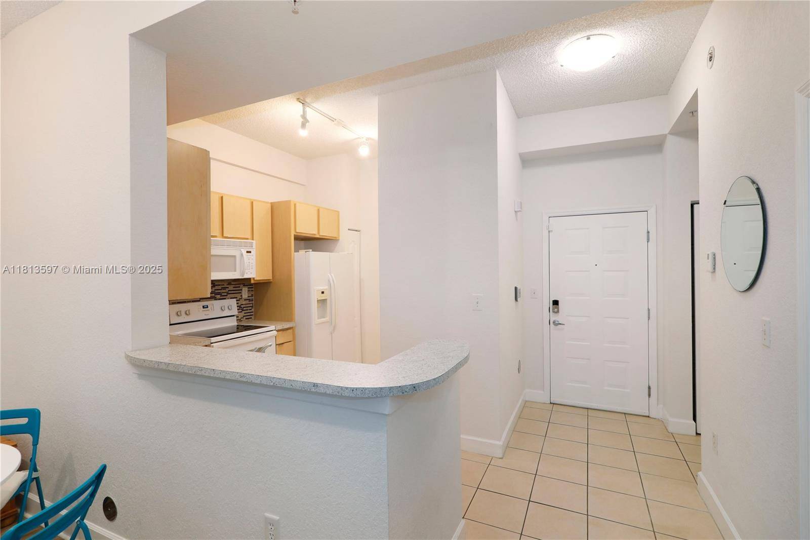 South Miami, FL 33143,6001 SW 70th St #144