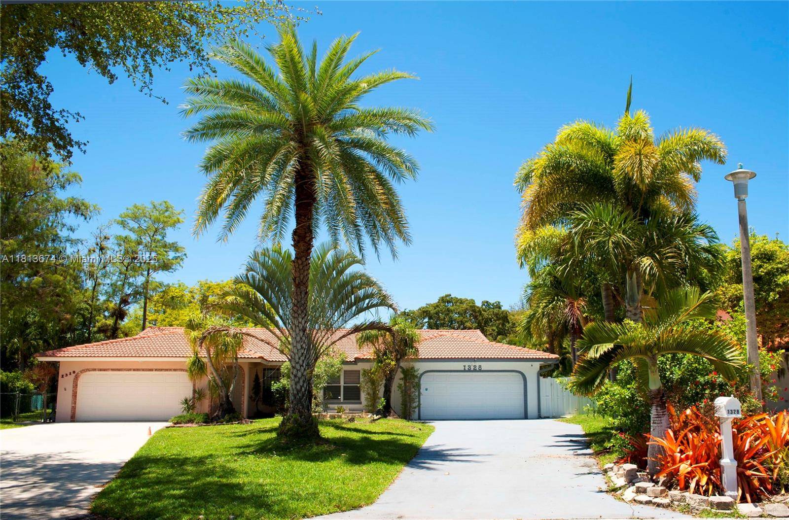 Coral Springs, FL 33071,1328 NW 93rd Ter