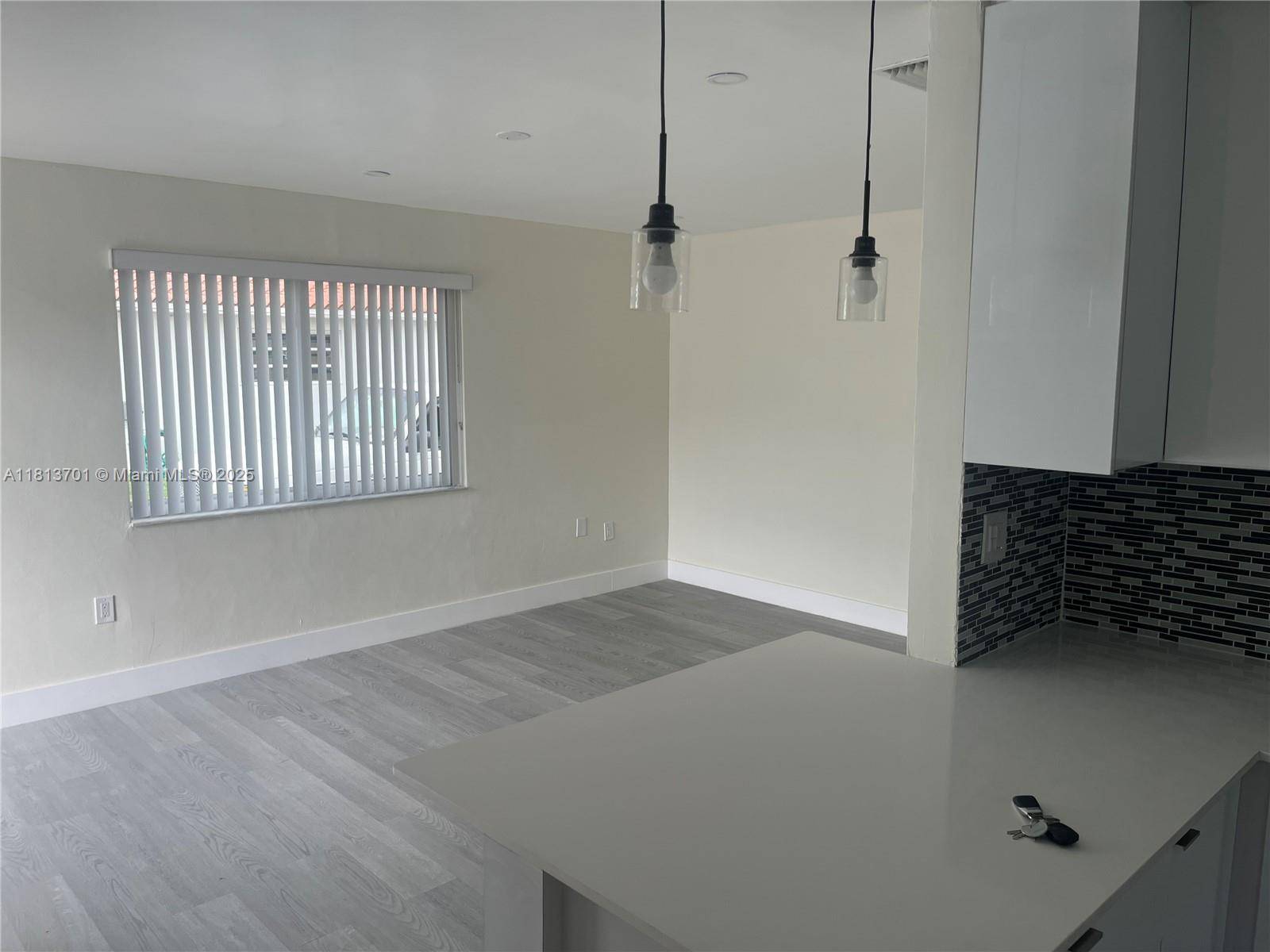 Miami, FL 33155,7113 SW 21st St #7113
