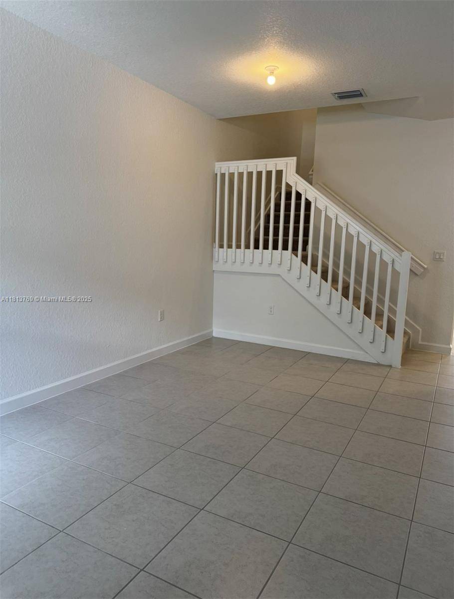 Pembroke Pines, FL 33029,136 SW 184 WAY #136