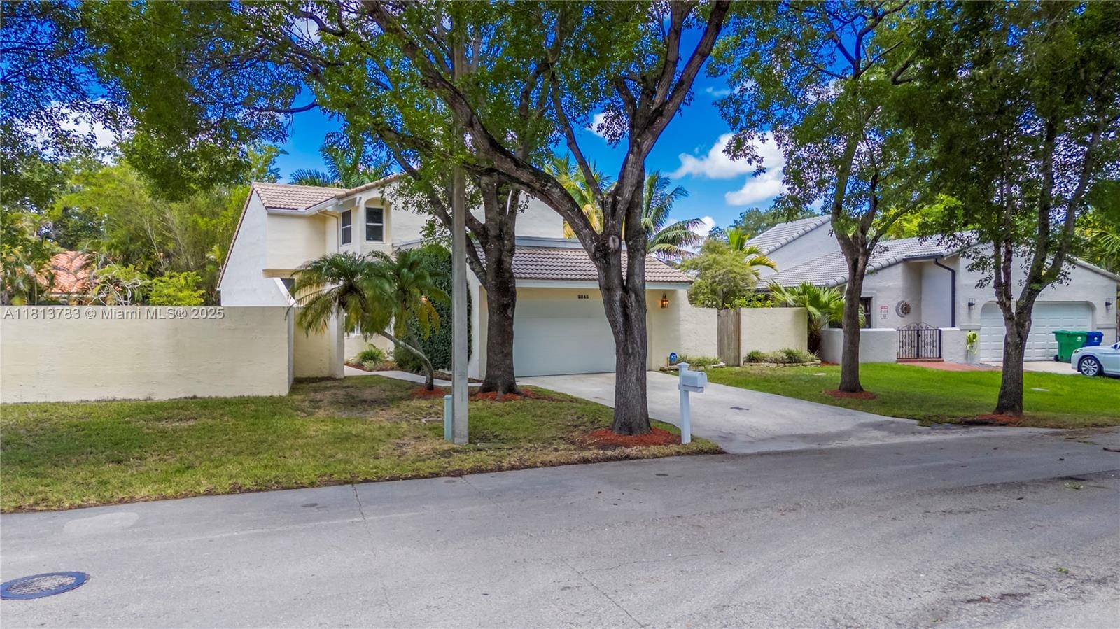 Cooper City, FL 33026,2845 Garden Dr