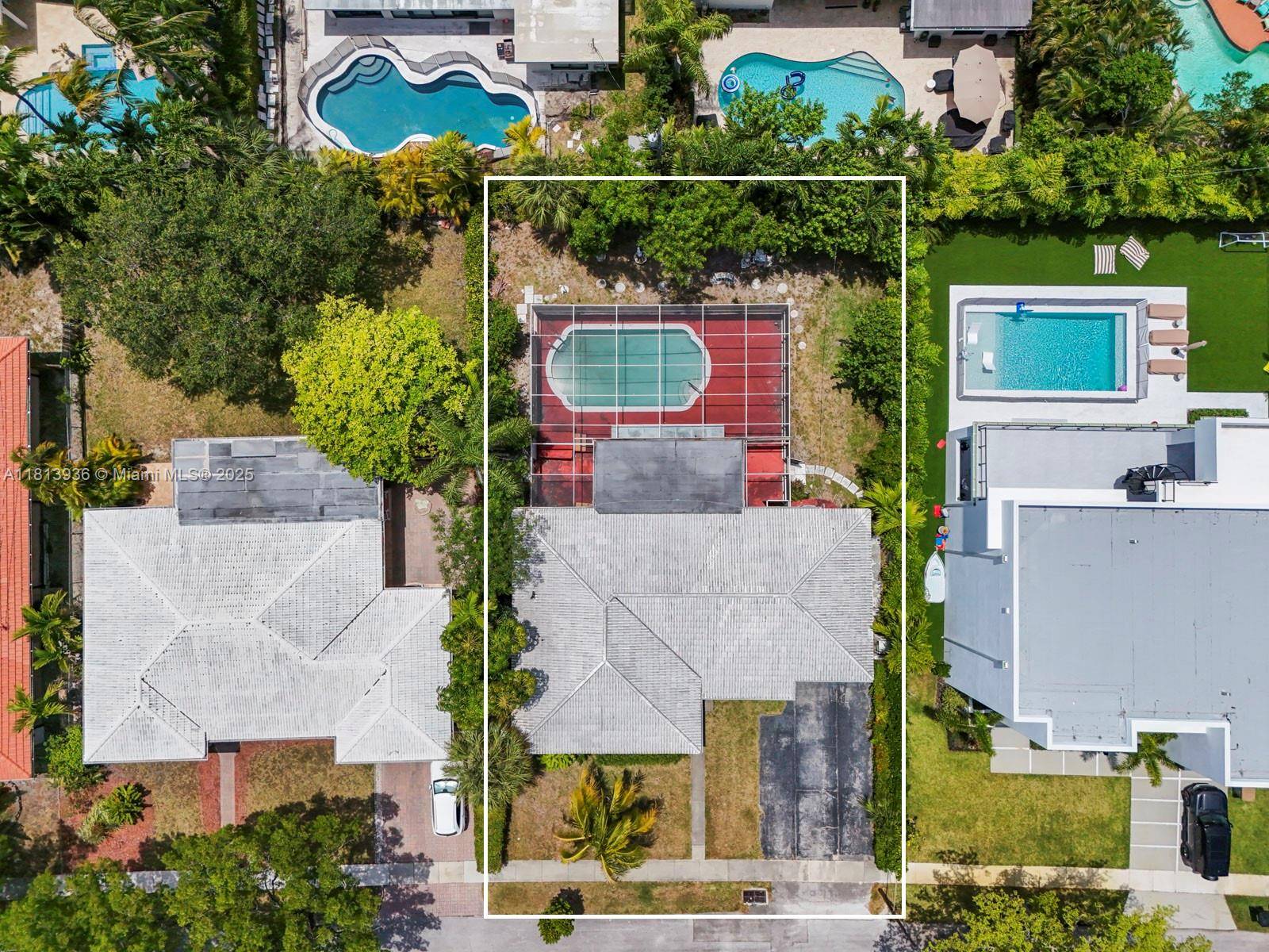 North Miami, FL 33181,12480 Keystone Island Dr