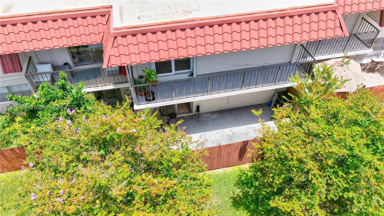 Pinecrest, FL 33156,6711 N Kendall Dr #505