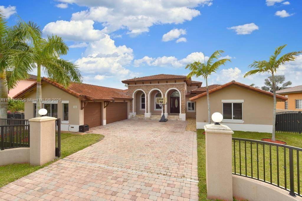 Miami, FL 33177,19686 SW 130th Ave Rd