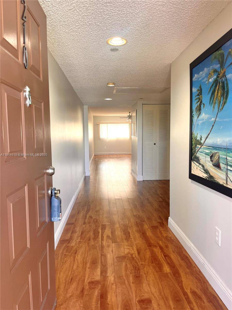Pembroke Pines, FL 33027,12550 SW 15th St #210E
