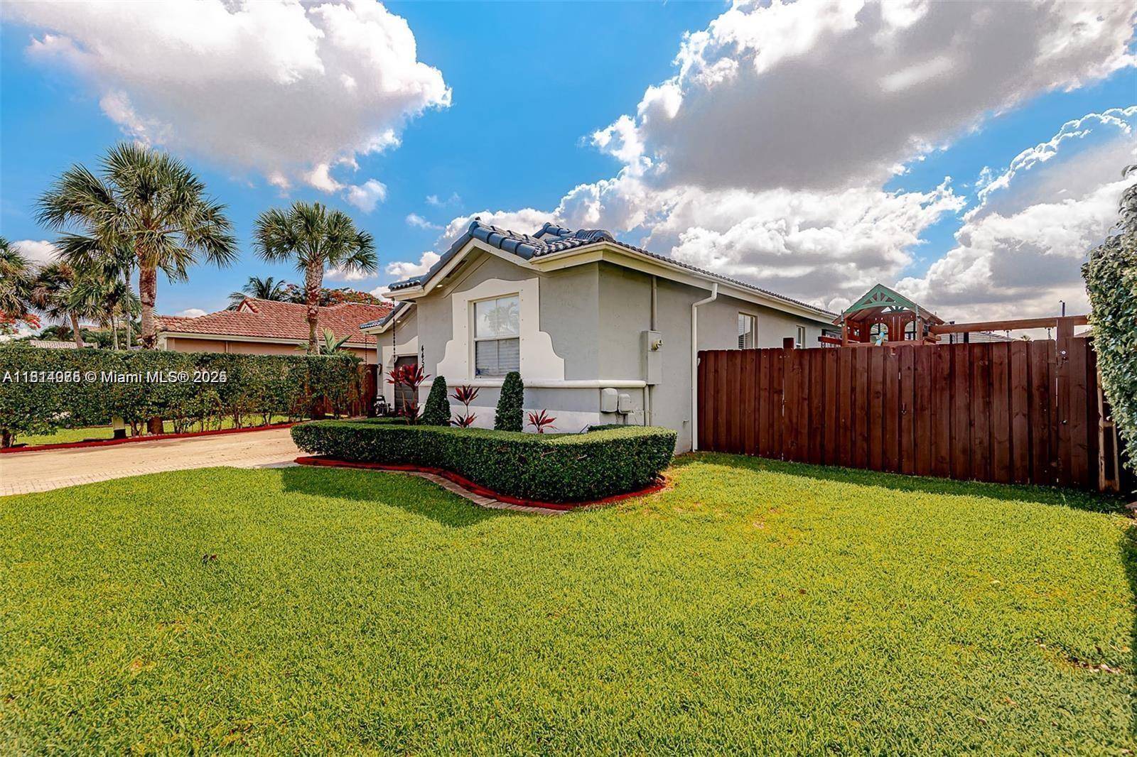 Miami, FL 33185,4457 SW 160th Ct
