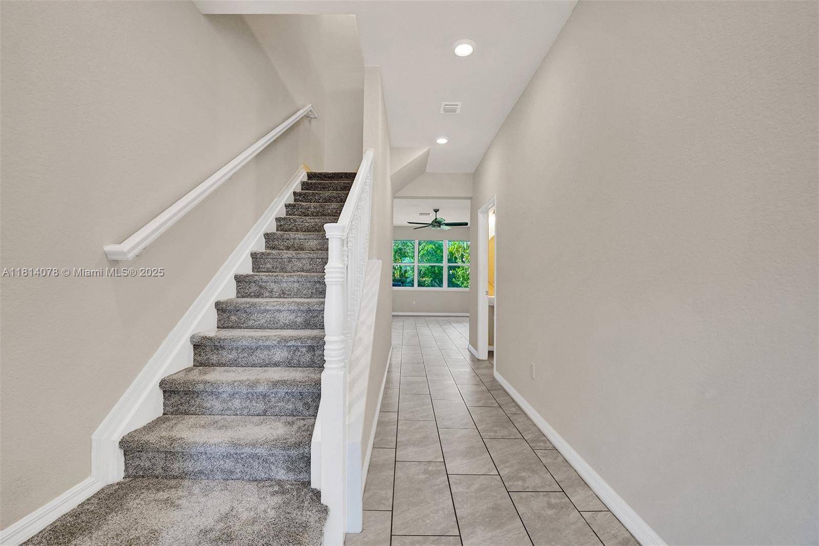 Hollywood, FL 33021,4764 Eucalyptus Dr