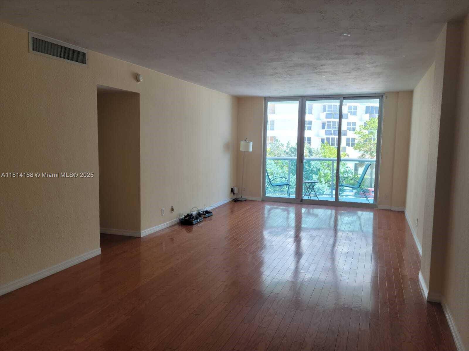Hollywood, FL 33019,3801 S Ocean Dr #3A
