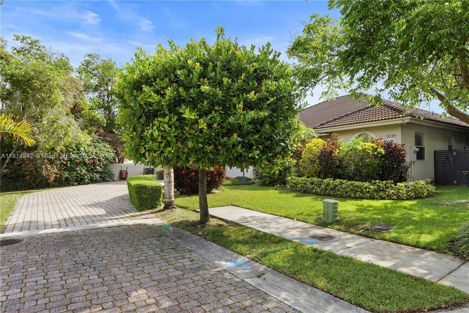 Miami, FL 33176,9339 SW 98th Pl