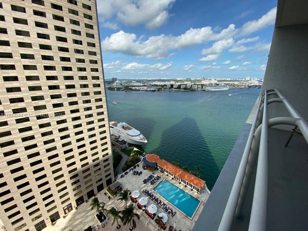 Miami, FL 33131,335 S Biscayne Blvd #2404