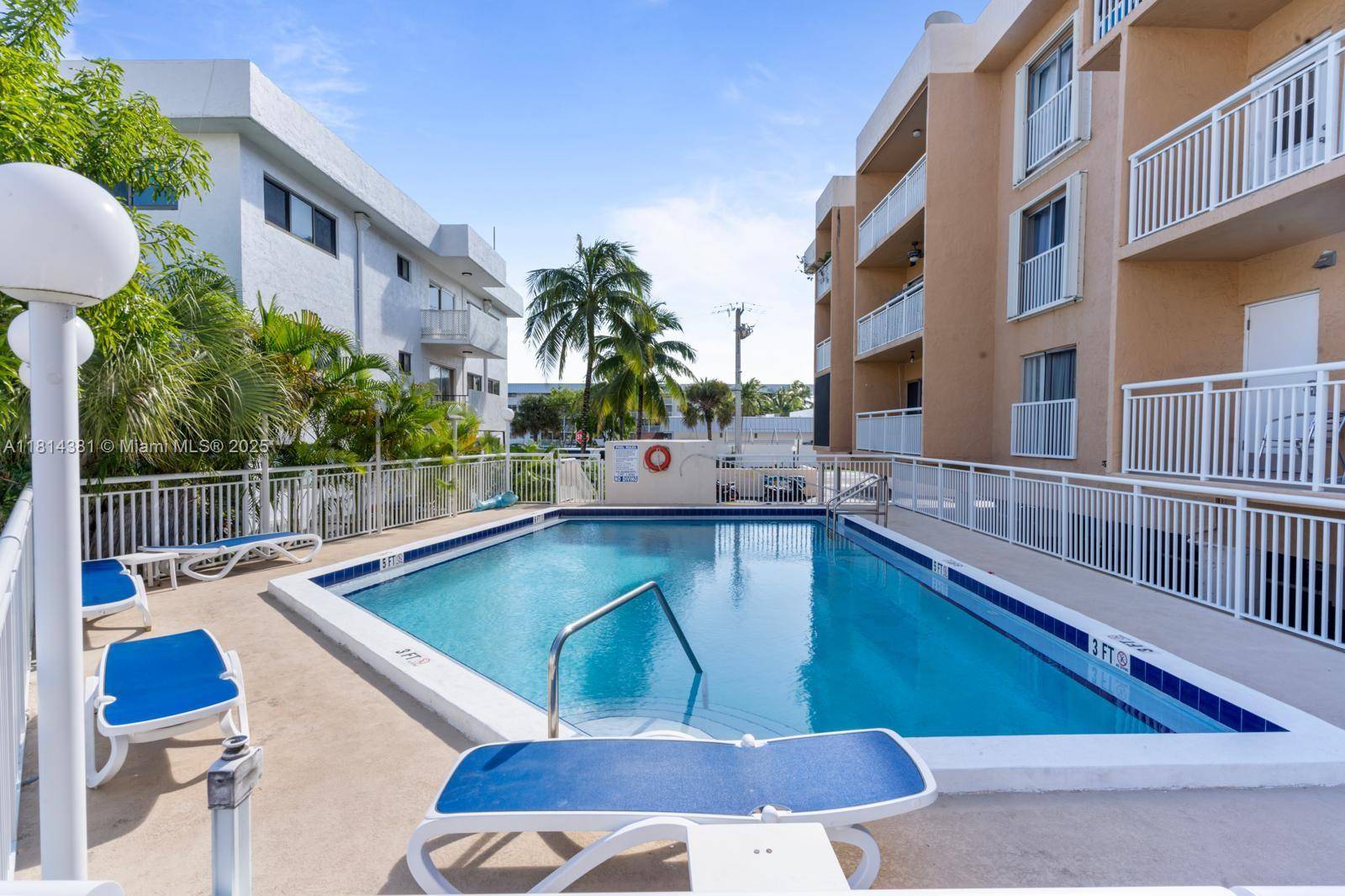 North Miami Beach, FL 33160,17051 NE 35th Ave #109