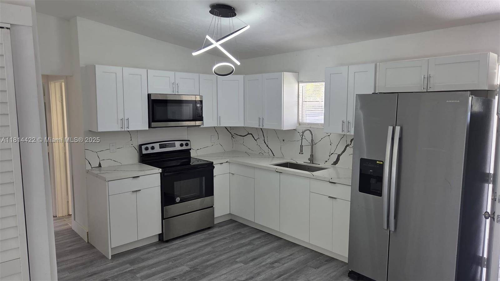Fort Myers, FL 33905,2248 MARINA PARK DR