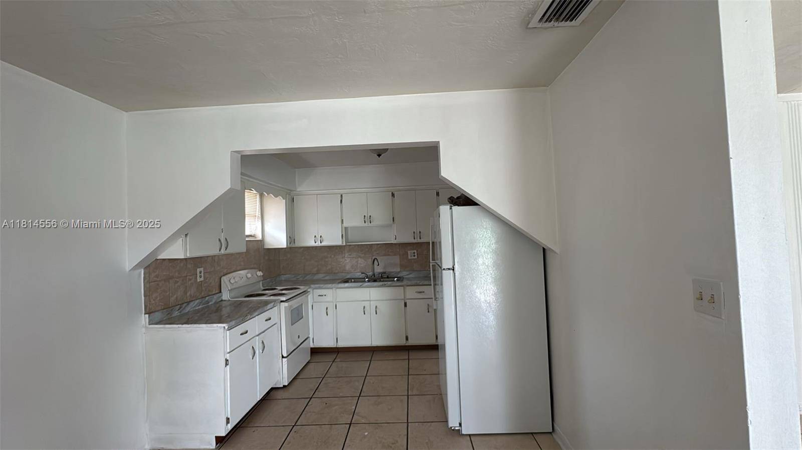Fort Lauderdale, FL 33311,2880 NW 12th Ct