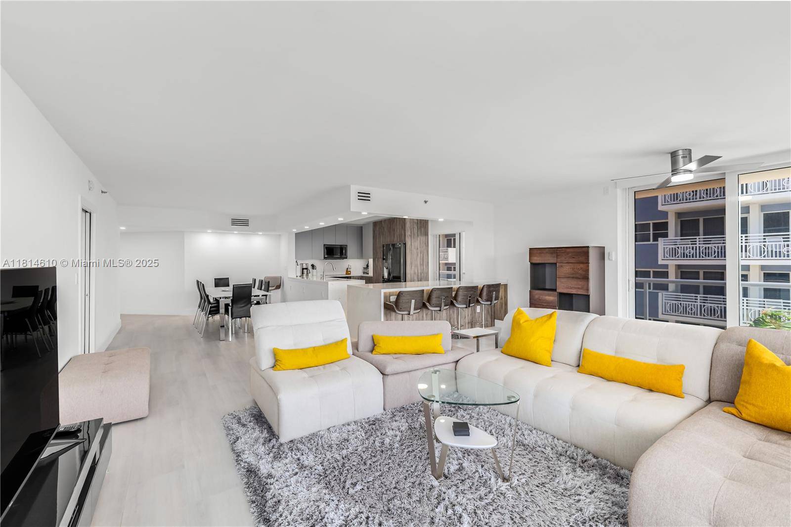 Surfside, FL 33154,8855 COLLINS AVE #4G