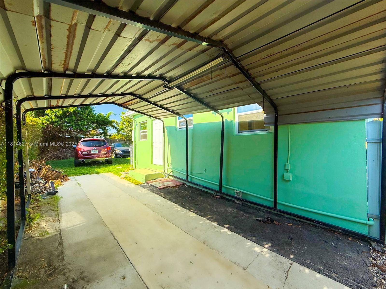 North Miami Beach, FL 33162,1141 NE 154th Ter
