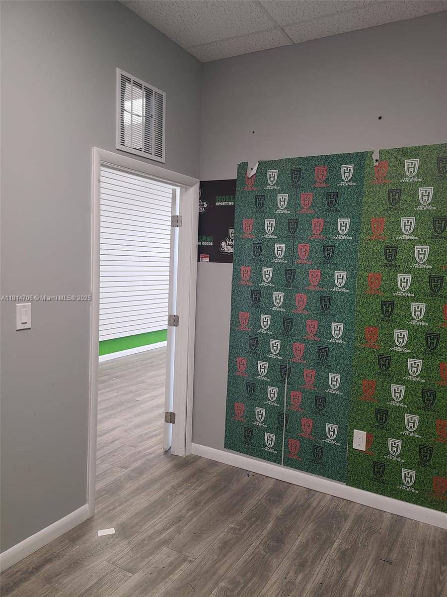 Miramar, FL 33023,7150 Pembroke Rd