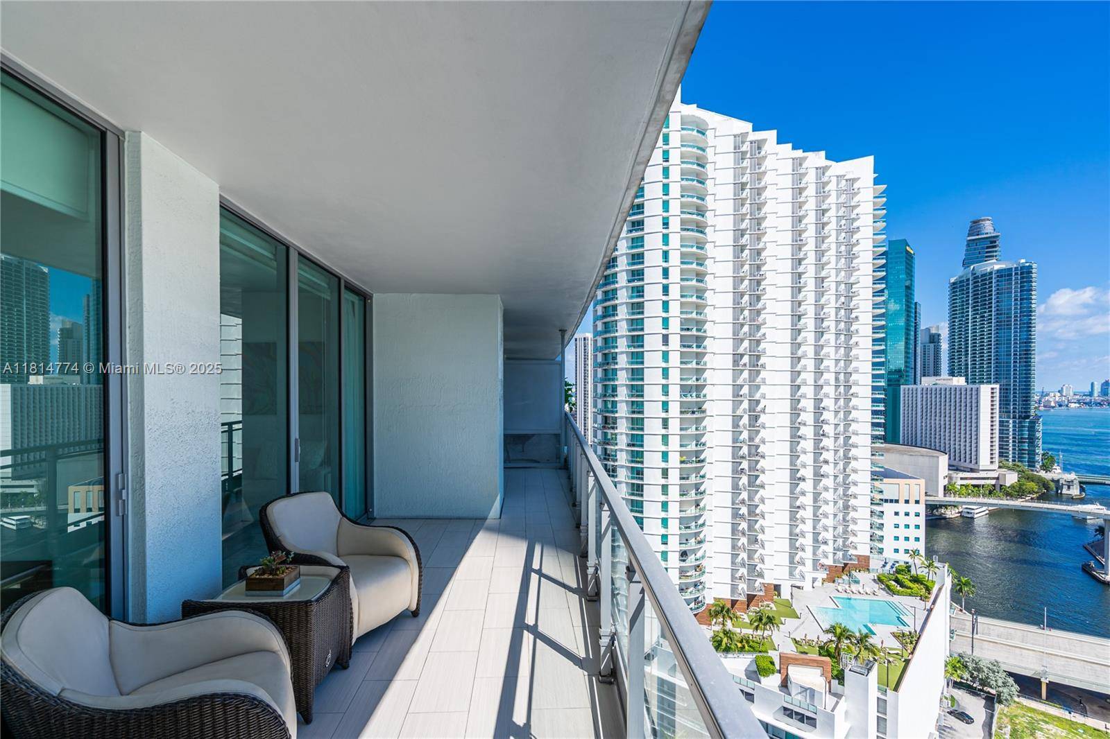Miami, FL 33130,90 SW 3rd St #2513