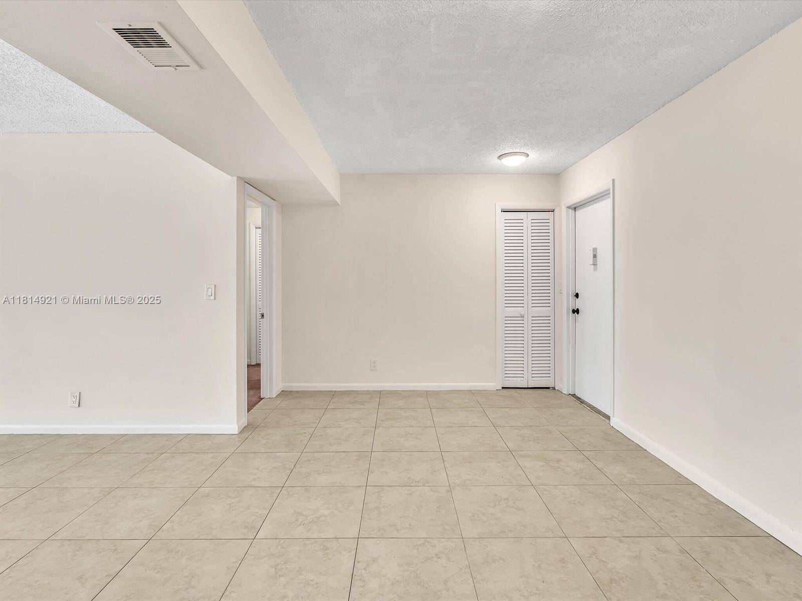 Boca Raton, FL 33486,614 NW 13th St #27