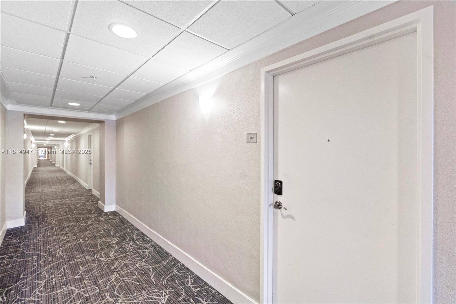 Sunny Isles Beach, FL 33160,19390 Collins Ave #502