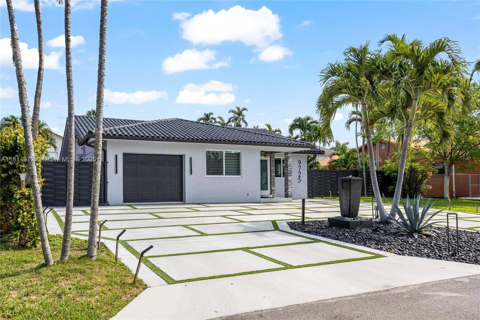 Doral, FL 33172,9725 NW 28th Ter