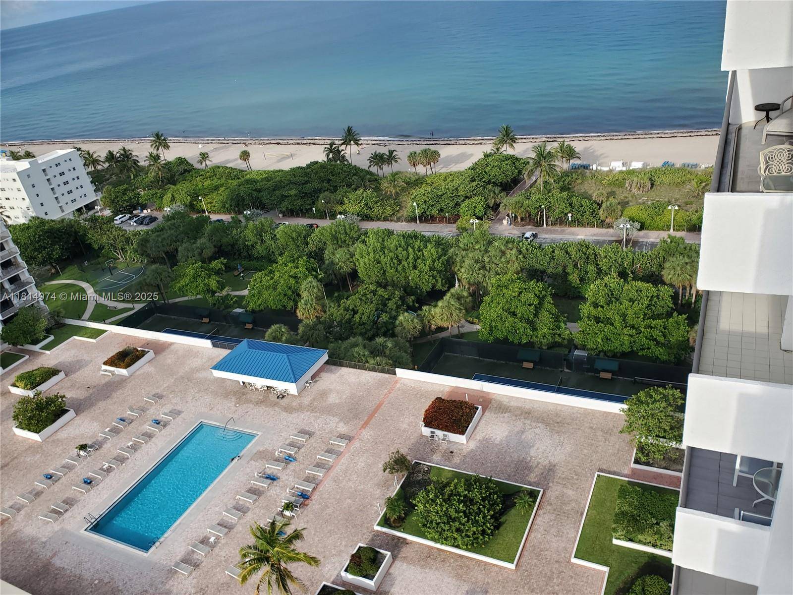 Hollywood, FL 33019,1201 S Ocean Dr #2107S
