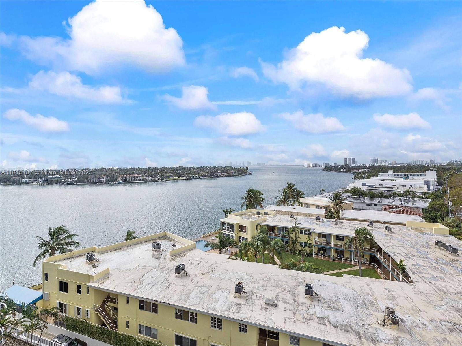 Miami Beach, FL 33141,900 Bay Dr #721