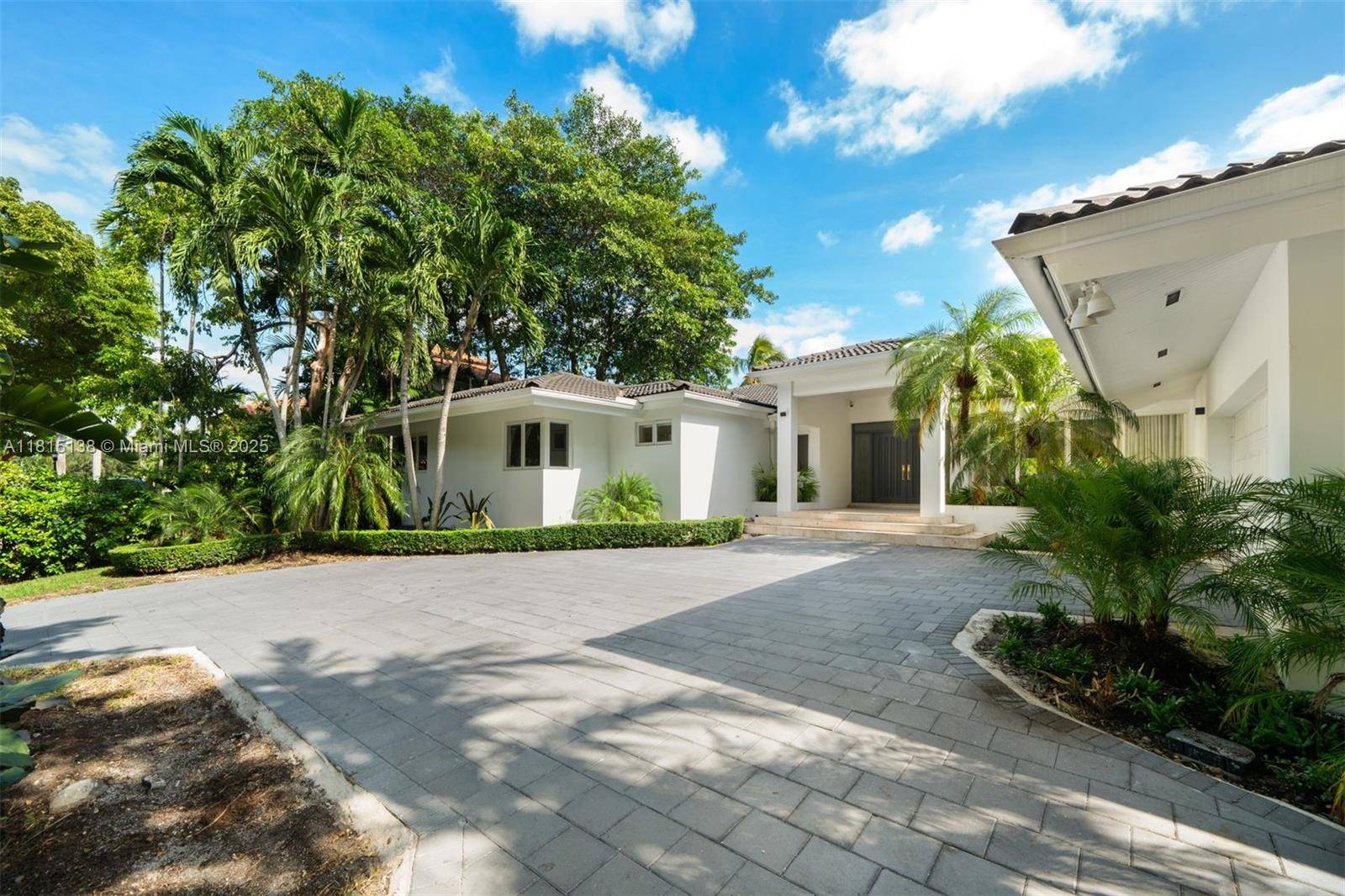 Coral Gables, FL 33143,7155 Los Pinos Blvd