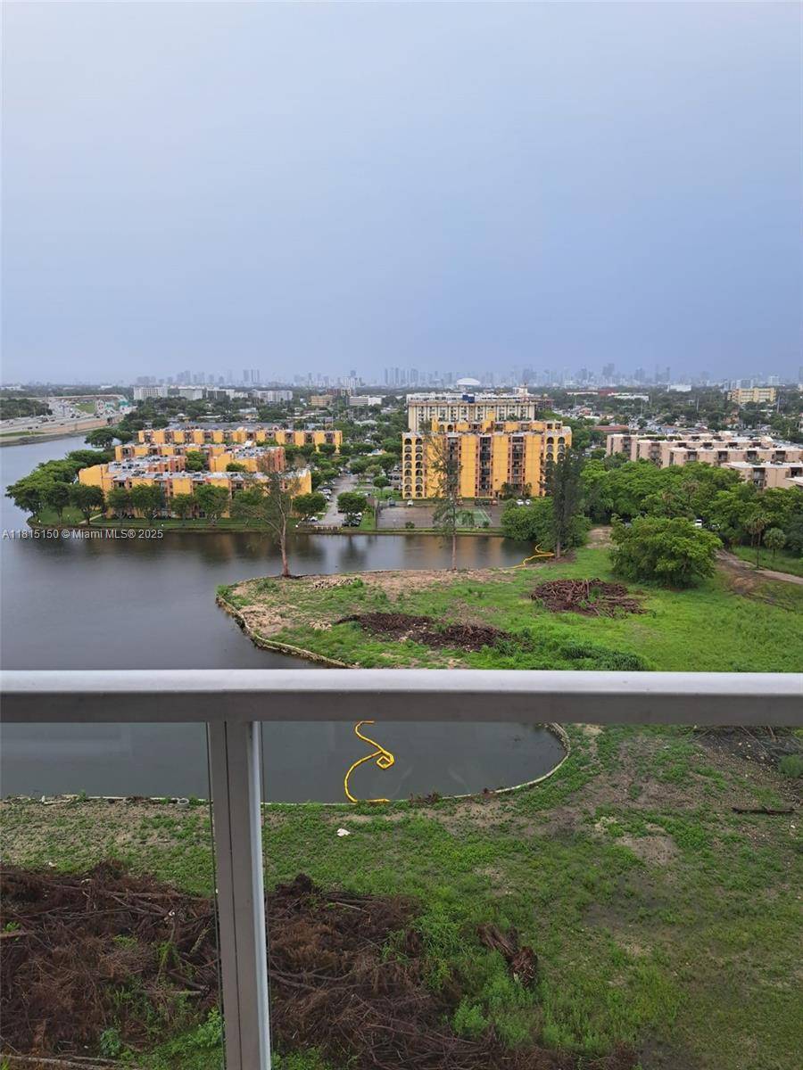 Miami, FL 33126,5077 NW 7th St #1505