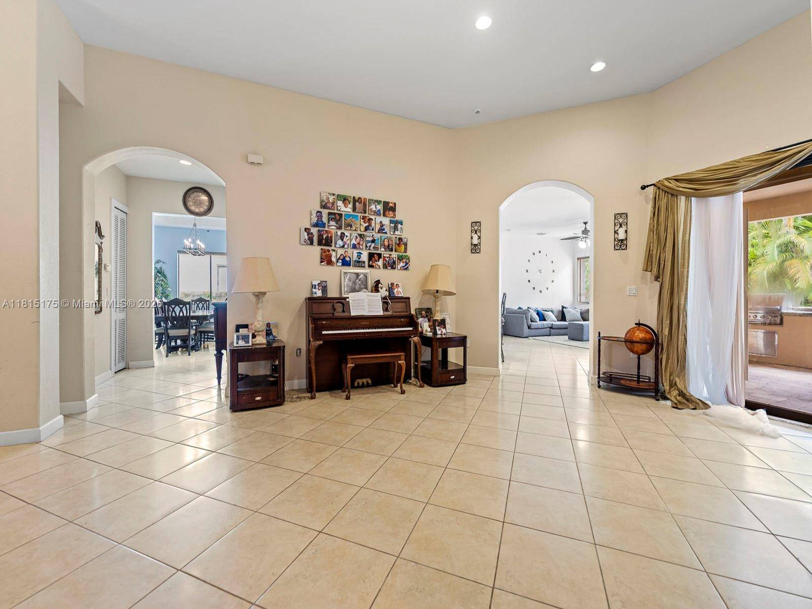 Cutler Bay, FL 33157,19385 SW 79th Ct