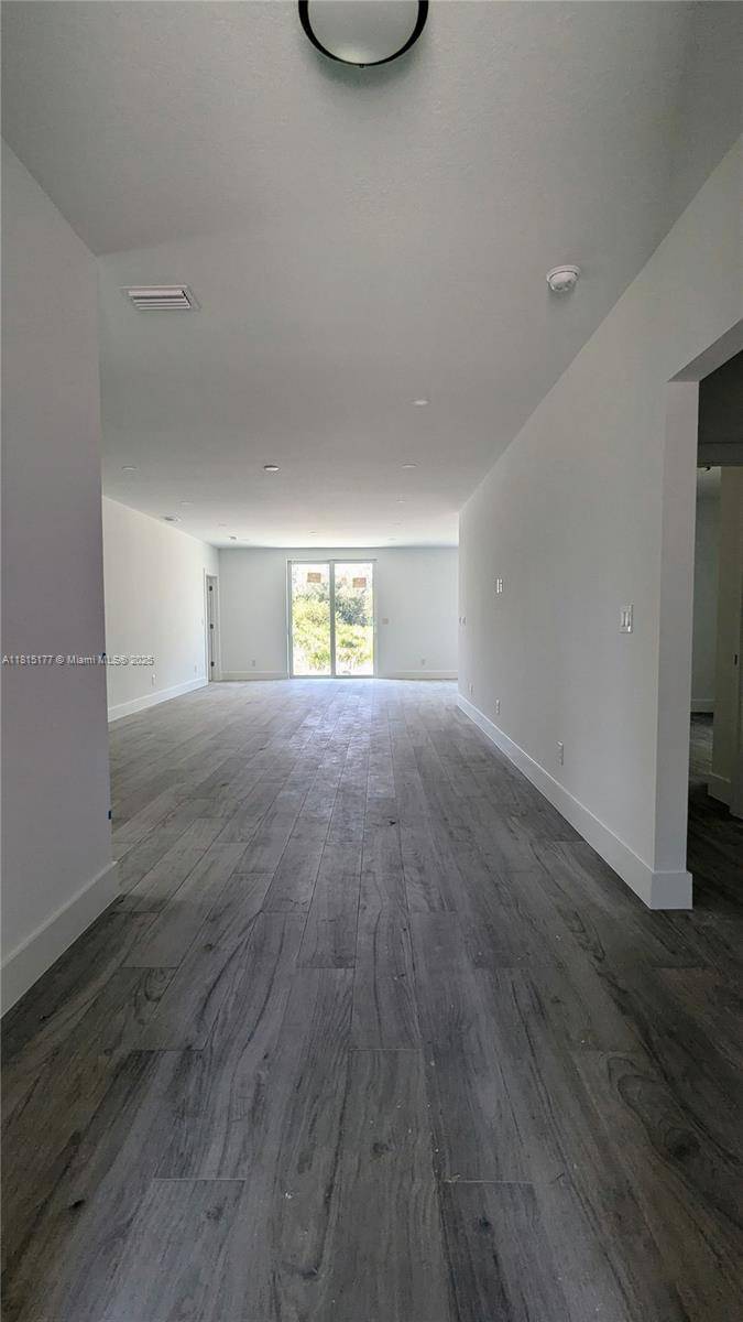 Port Charlotte, FL 33954,497 Bounds St