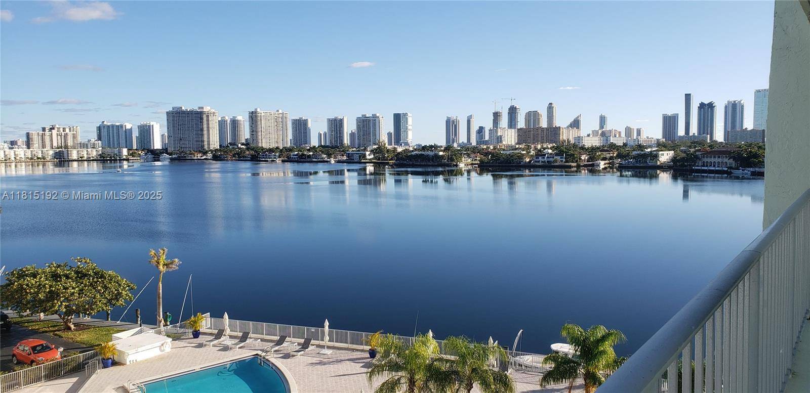 North Miami Beach, FL 33160,16570 NE 26th Ave #6B