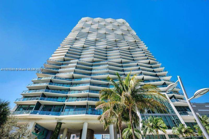 Miami, FL 33137,460 NE 28th #2601