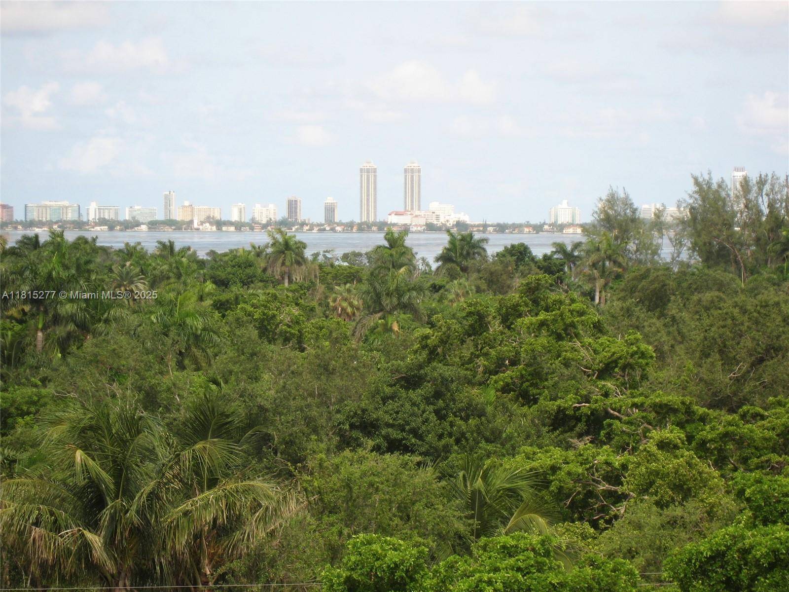 Miami, FL 33137,5701 Biscayne Blvd #701