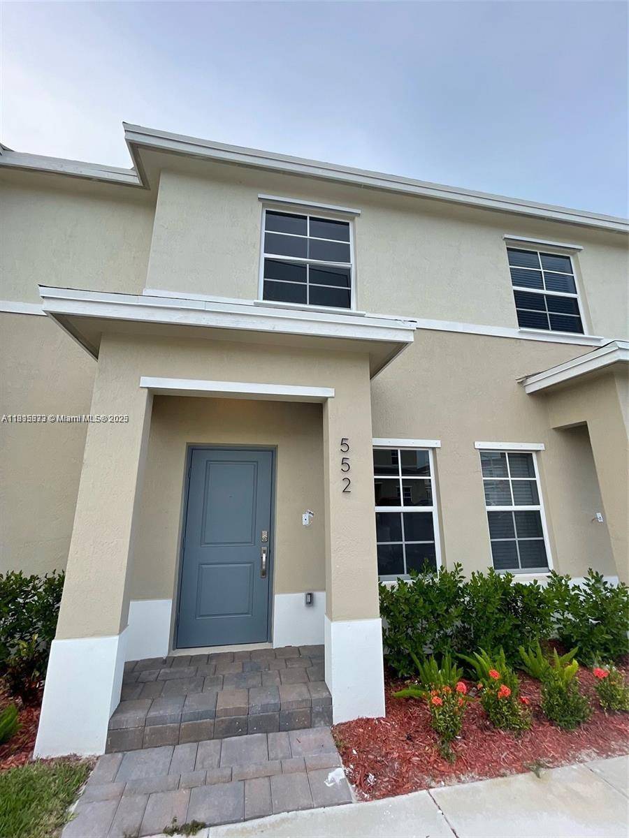 Florida City, FL 33034,552 NE 4th St #552