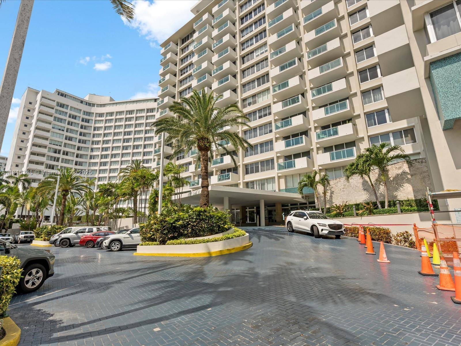 Miami Beach, FL 33139,1200 West Ave #PH24