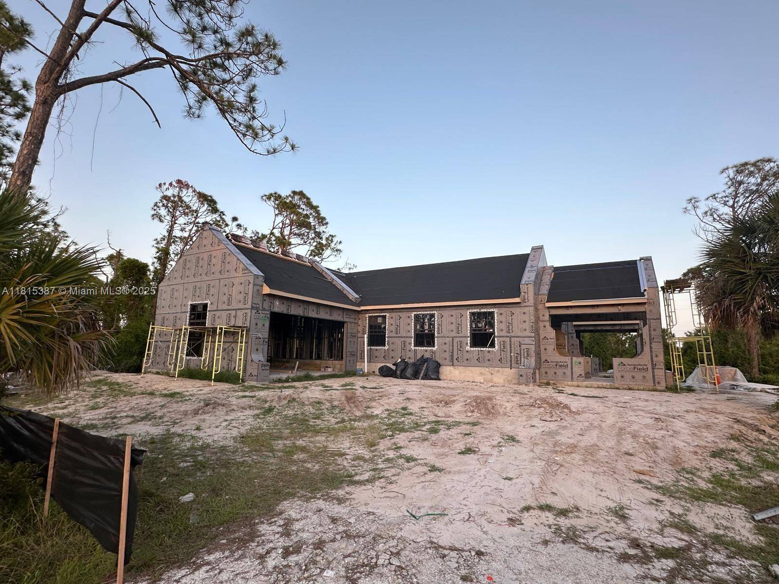 Port Charlotte, FL 33981,8468 Maitland