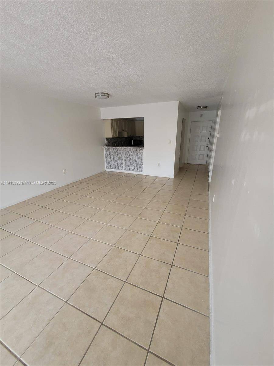 Miami Gardens, FL 33015,6990 NW 186st. #4-211