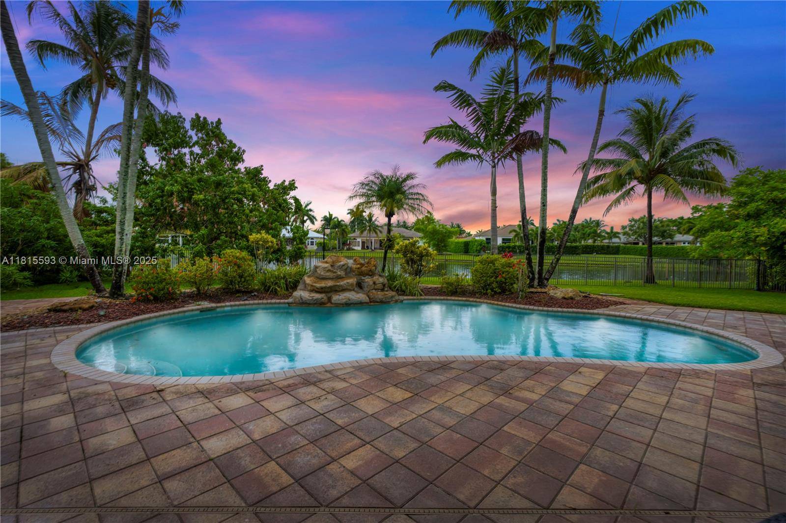 Davie, FL 33331,14837 SW 36th St