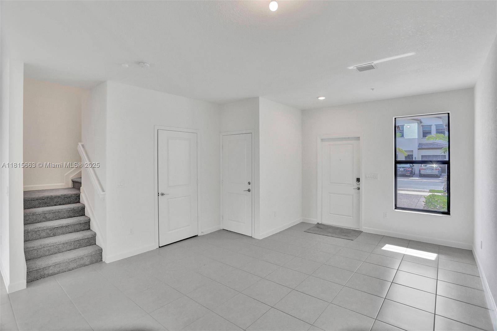 Pembroke Pines, FL 33027,252 SW 159th Ter #252
