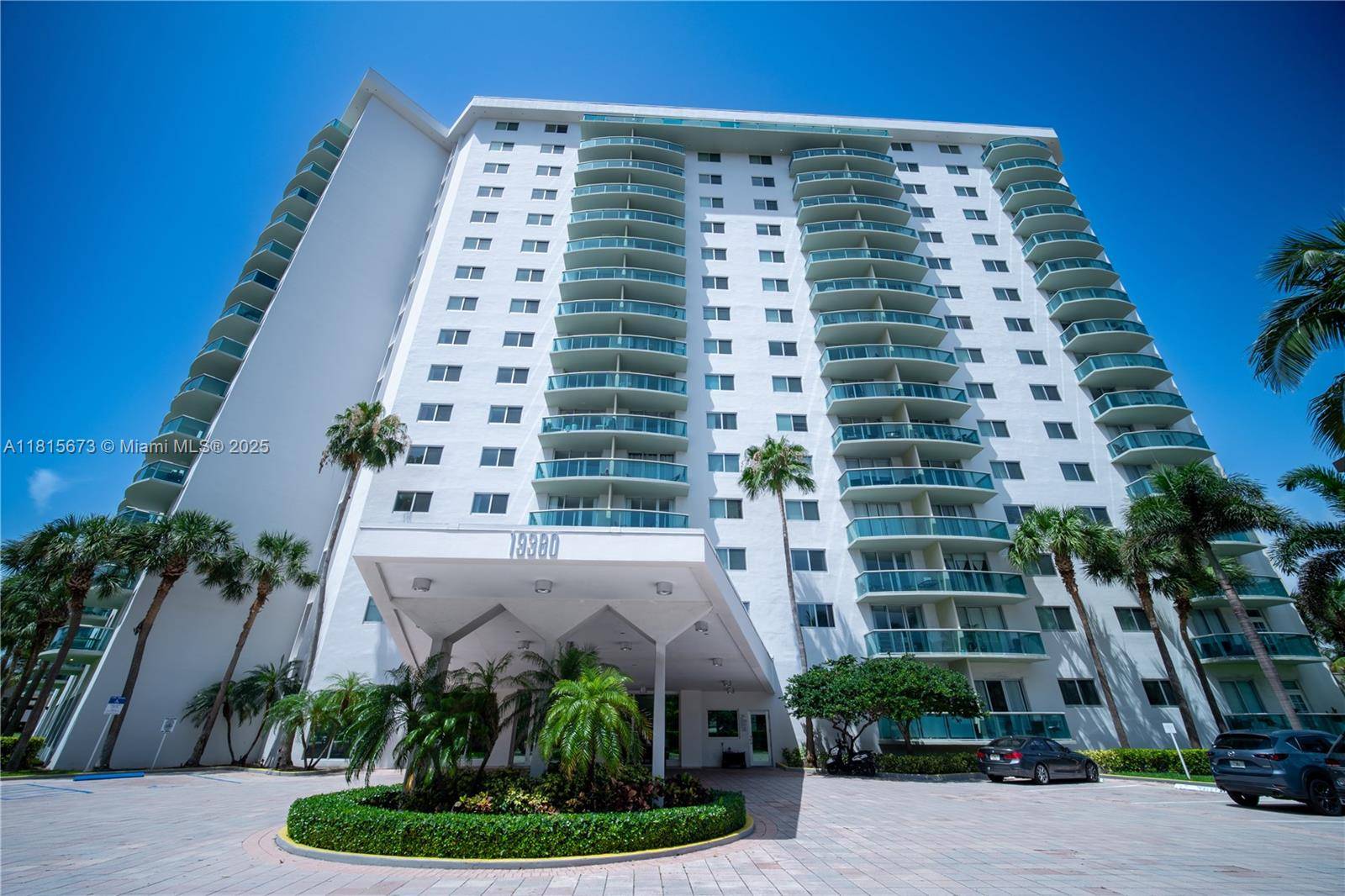 Sunny Isles Beach, FL 33160,19380 Collins Ave #311