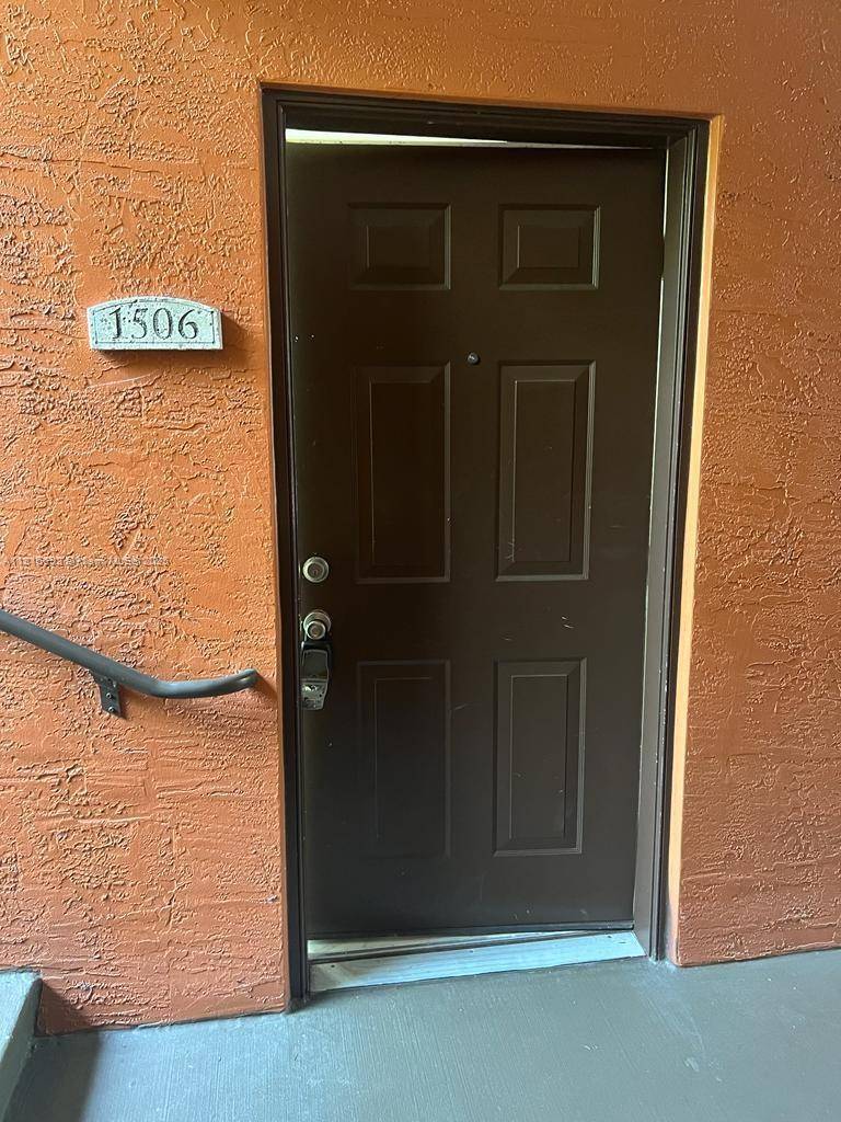 West Palm Beach, FL 33417,4151 N Haverhill Rd #1506